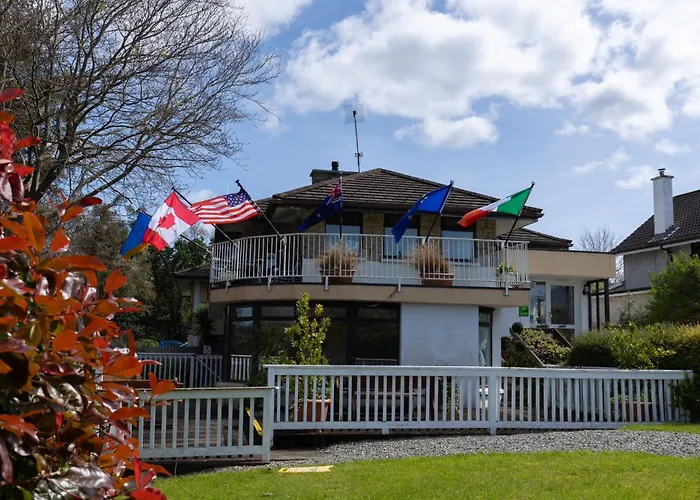 View House 3*