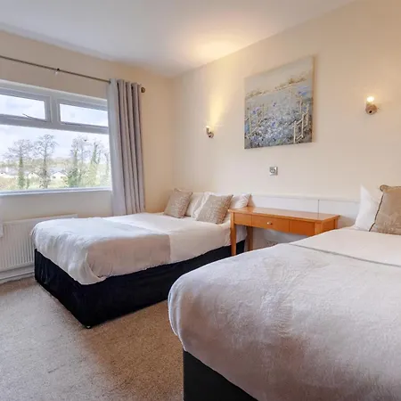 View House Pensionat 3*